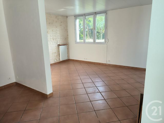 Appartement F4 à vendre - 4 pièces - 82,84 m2 - Chilly Mazarin - 91 - ILE-DE-FRANCE