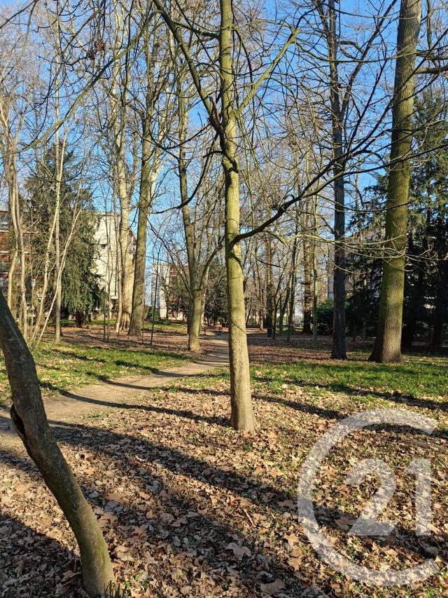 Appartement F3 à vendre - 3 pièces - 78,32 m2 - Chilly Mazarin - 91 - ILE-DE-FRANCE