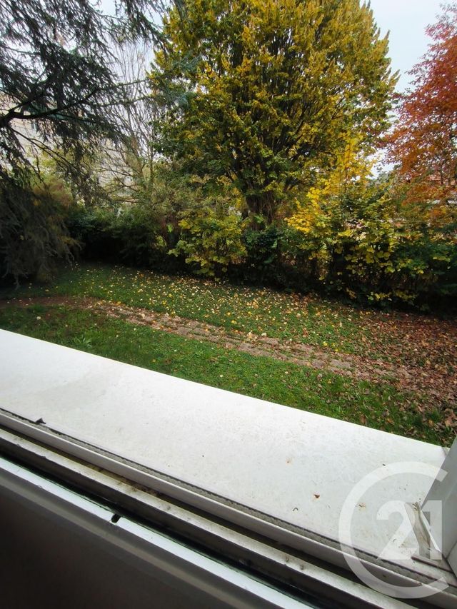 Appartement F1 &agrave; louer - 1 pi&egrave;ce - 22,96 m2 - Chilly Mazarin - 91 - ILE-DE-FRANCE