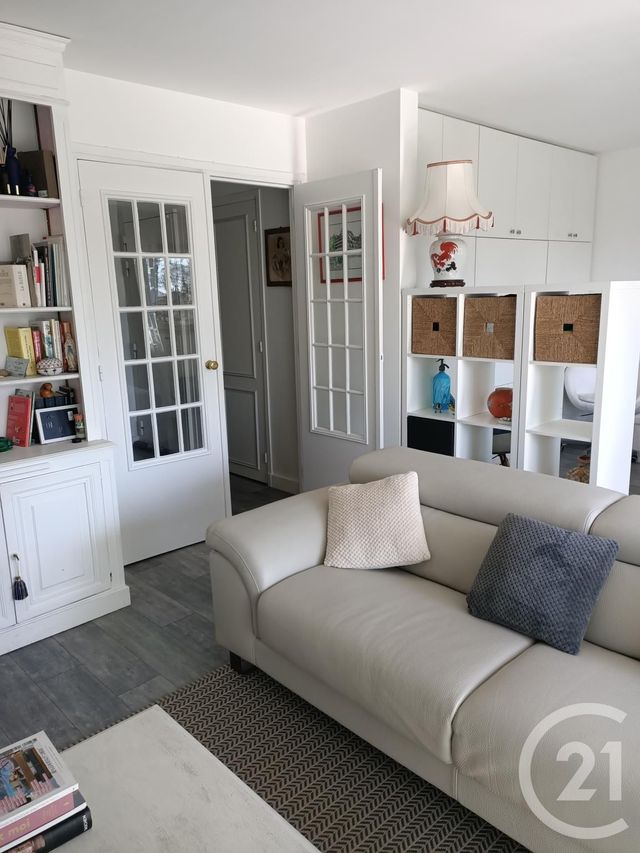 Appartement F4 à vendre - 4 pièces - 84 m2 - Chilly Mazarin - 91 - ILE-DE-FRANCE