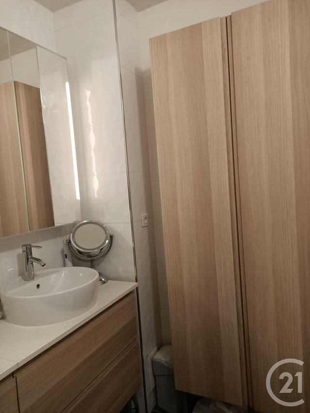 Appartement F4 à vendre - 4 pièces - 84 m2 - Chilly Mazarin - 91 - ILE-DE-FRANCE