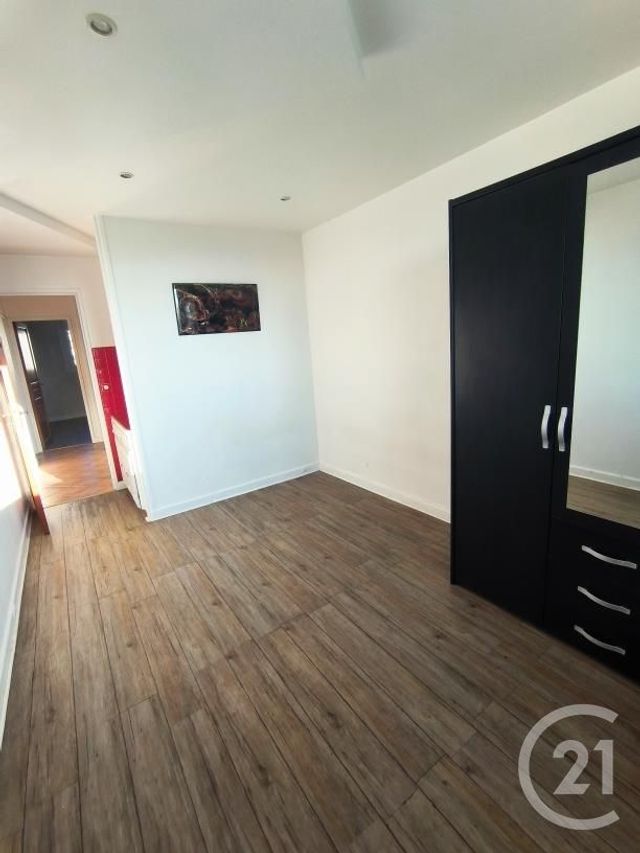 Appartement F5 &agrave; vendre - 5 pi&egrave;ces - 93,83 m2 - Chilly Mazarin - 91 - ILE-DE-FRANCE