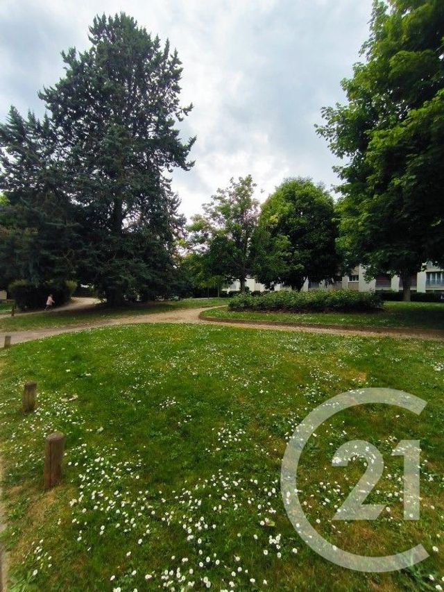 Appartement F3 à vendre - 3 pièces - 61,92 m2 - Chilly Mazarin - 91 - ILE-DE-FRANCE