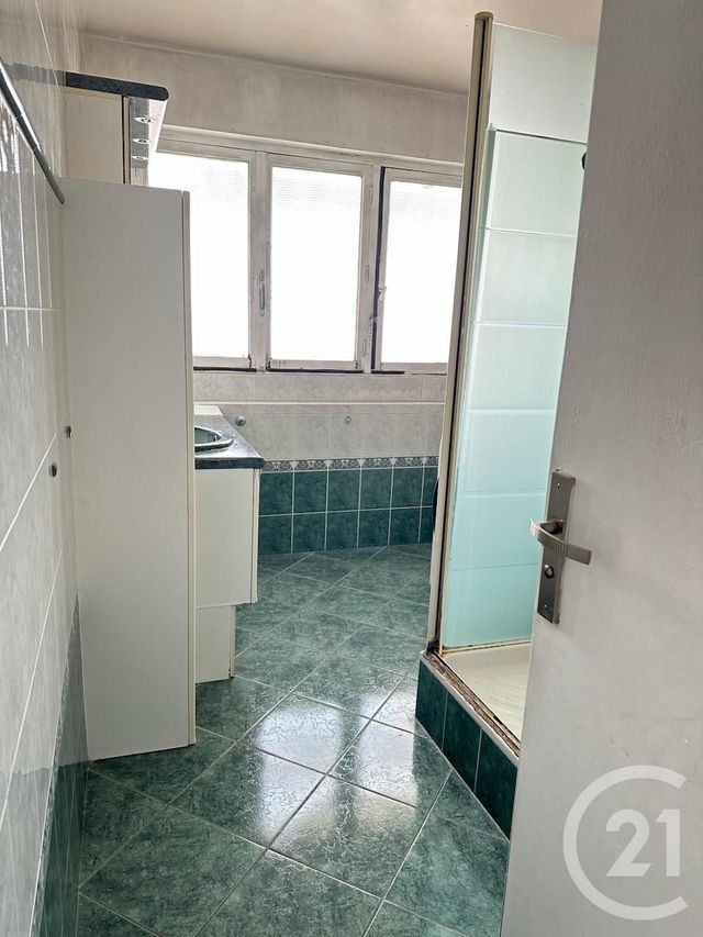 Appartement F3 à vendre - 3 pièces - 61,92 m2 - Chilly Mazarin - 91 - ILE-DE-FRANCE