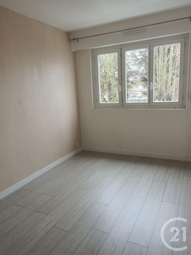 Appartement F3 à vendre - 3 pièces - 62,65 m2 - Chilly Mazarin - 91 - ILE-DE-FRANCE