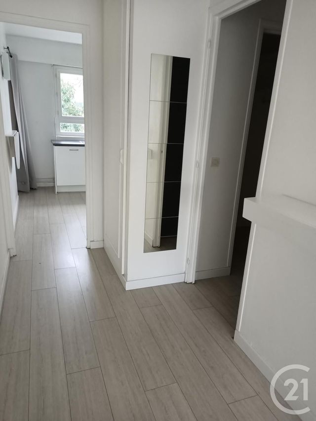 Appartement F3 à vendre - 3 pièces - 62,65 m2 - Chilly Mazarin - 91 - ILE-DE-FRANCE