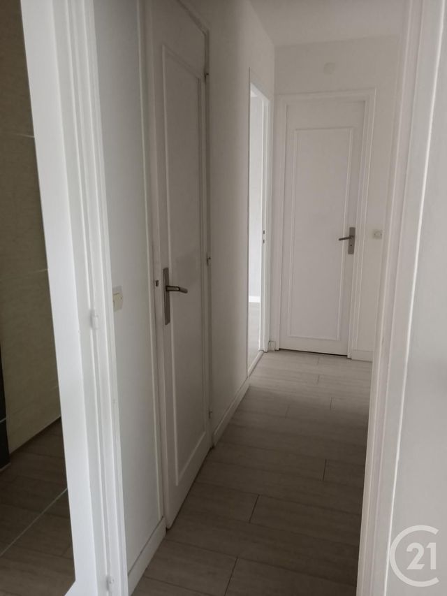 Appartement F3 à vendre - 3 pièces - 62,65 m2 - Chilly Mazarin - 91 - ILE-DE-FRANCE