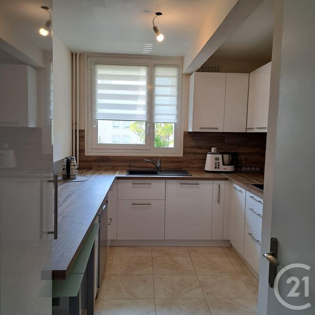 Appartement F5 à vendre - 5 pièces - 93,57 m2 - Chilly Mazarin - 91 - ILE-DE-FRANCE