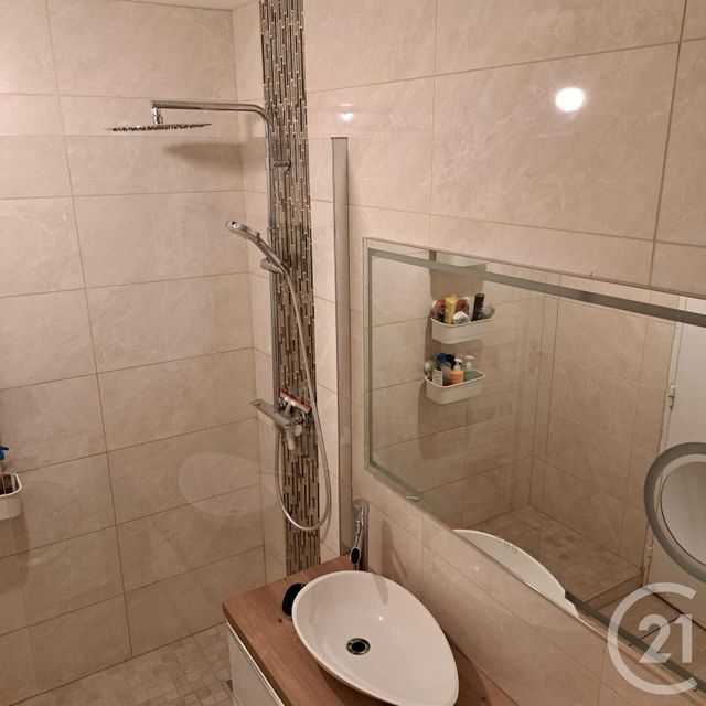 Appartement F5 à vendre - 5 pièces - 93,57 m2 - Chilly Mazarin - 91 - ILE-DE-FRANCE