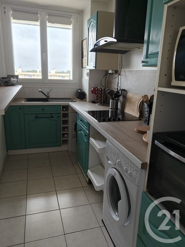Appartement F2 à vendre - 2 pièces - 46,28 m2 - Chilly Mazarin - 91 - ILE-DE-FRANCE
