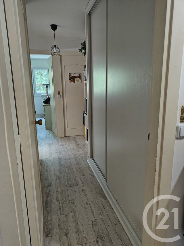 Appartement F4 &agrave; vendre - 4 pi&egrave;ces - 83,48 m2 - Chilly Mazarin - 91 - ILE-DE-FRANCE