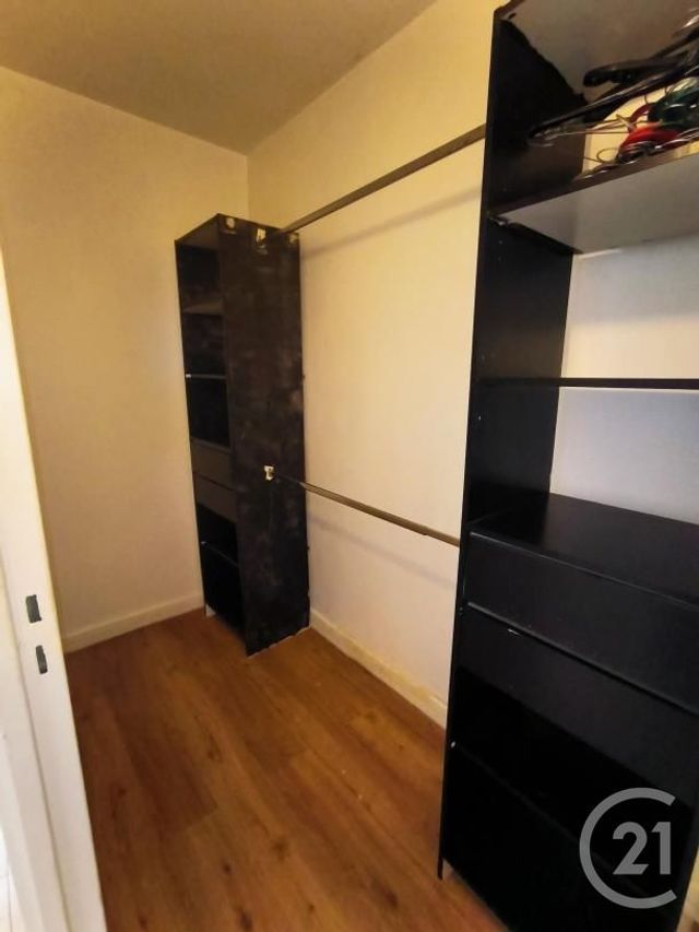 Appartement F2 à vendre - 2 pièces - 55,85 m2 - Chilly Mazarin - 91 - ILE-DE-FRANCE