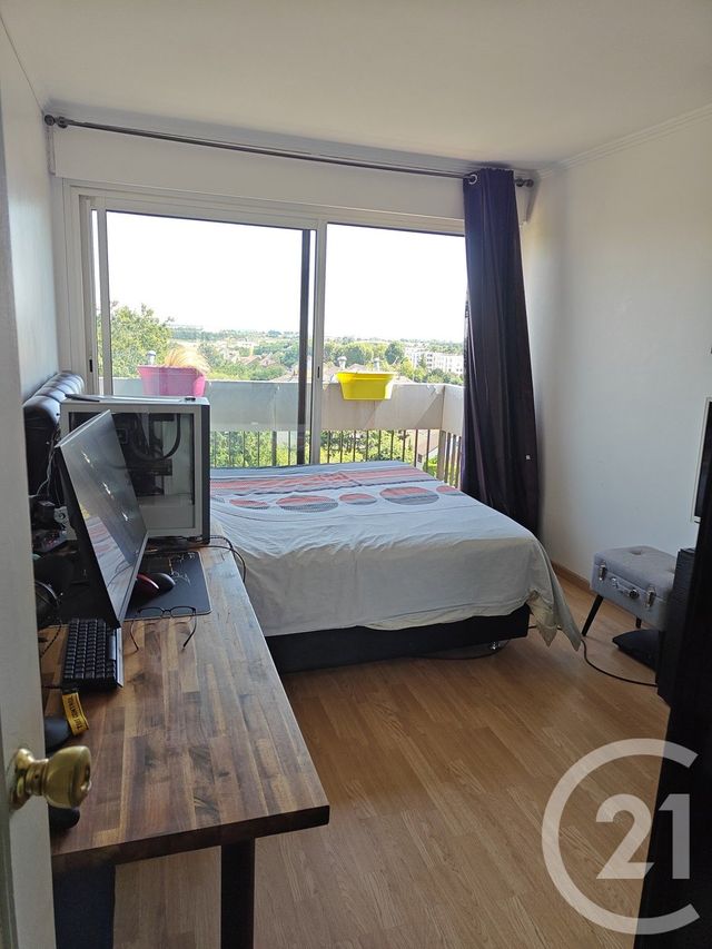 Appartement F4 à vendre - 4 pièces - 90,26 m2 - Chilly Mazarin - 91 - ILE-DE-FRANCE