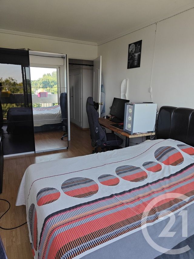 Appartement F4 à vendre - 4 pièces - 90,26 m2 - Chilly Mazarin - 91 - ILE-DE-FRANCE