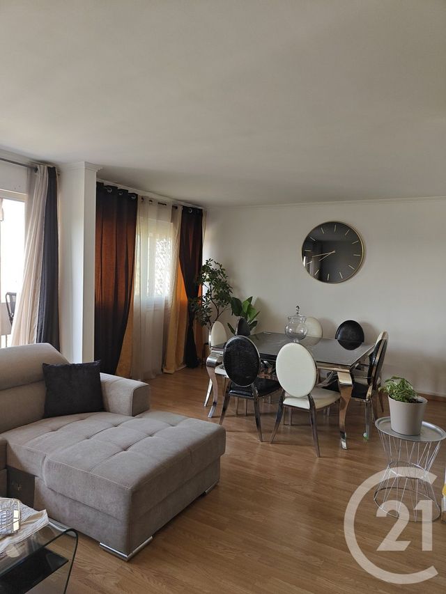 Appartement F4 à vendre - 4 pièces - 90,26 m2 - Chilly Mazarin - 91 - ILE-DE-FRANCE