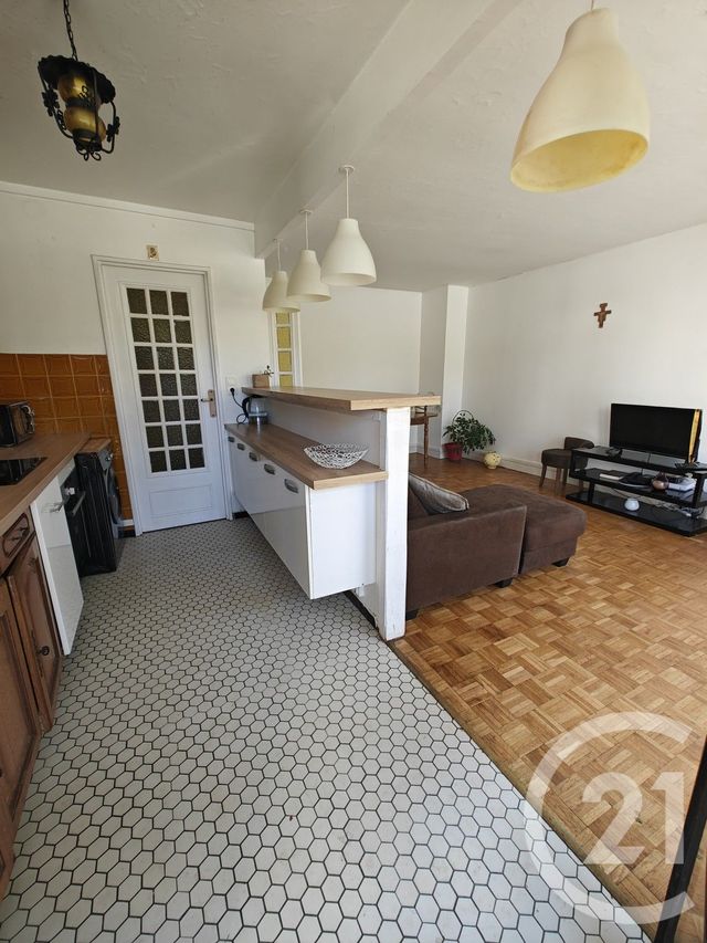 Appartement F3 à vendre - 3 pièces - 62,70 m2 - Chilly Mazarin - 91 - ILE-DE-FRANCE