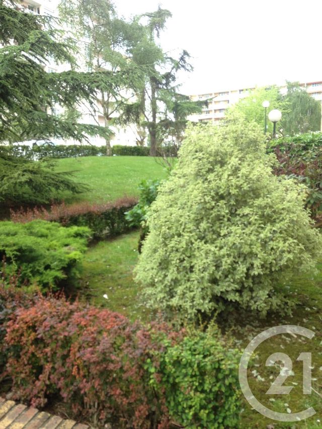 Appartement F4 &agrave; vendre - 4 pi&egrave;ces - 81 m2 - Chilly Mazarin - 91 - ILE-DE-FRANCE