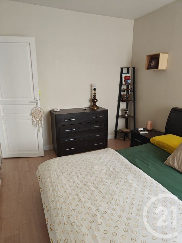 Appartement F4 &agrave; vendre - 4 pi&egrave;ces - 81 m2 - Chilly Mazarin - 91 - ILE-DE-FRANCE