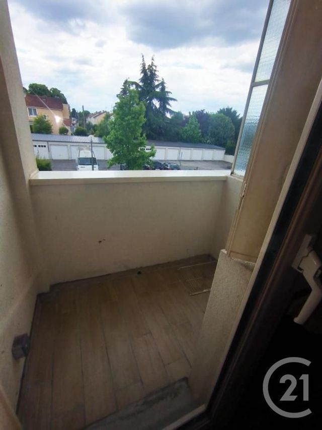Appartement F3 à louer - 3 pièces - 57,39 m2 - Chilly Mazarin - 91 - ILE-DE-FRANCE