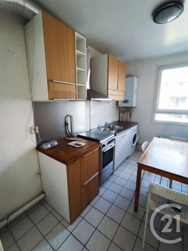 Appartement F2 à vendre - 2 pièces - 44,68 m2 - Chilly Mazarin - 91 - ILE-DE-FRANCE