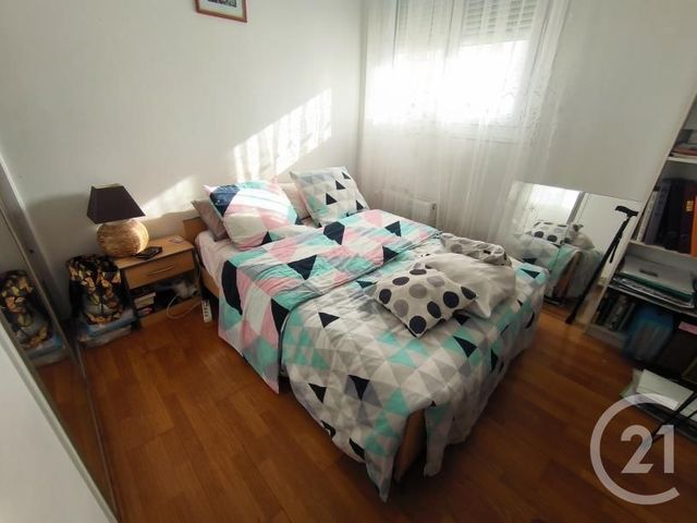 Appartement F2 à vendre - 2 pièces - 46 m2 - Chilly Mazarin - 91 - ILE-DE-FRANCE