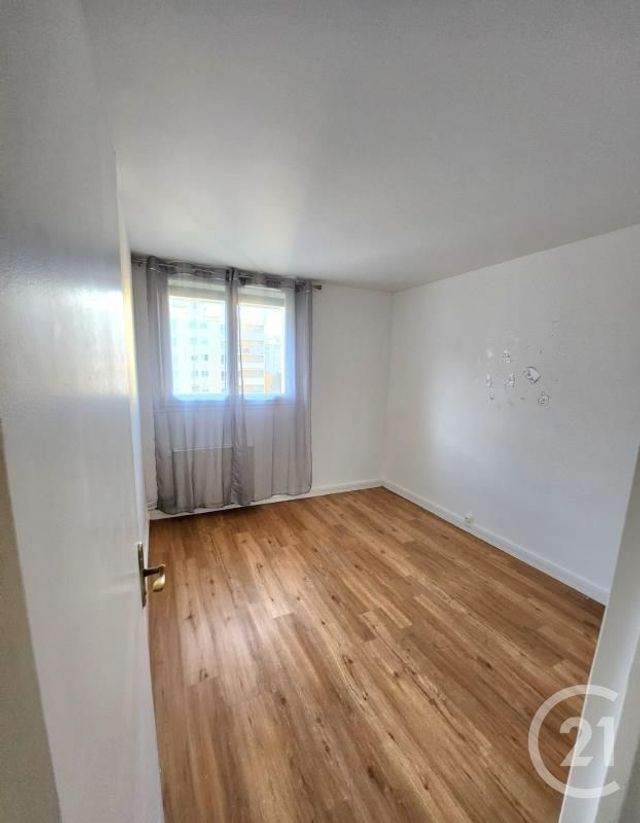 Appartement F3 &agrave; louer - 3 pi&egrave;ces - 63,88 m2 - Chilly Mazarin - 91 - ILE-DE-FRANCE