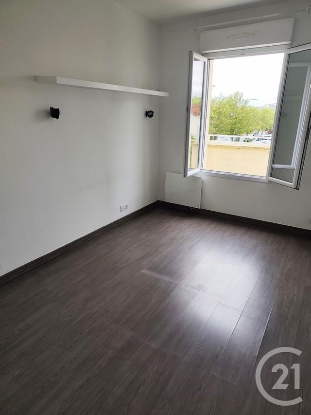 Appartement F2 &agrave; louer - 2 pi&egrave;ces - 42,41 m2 - Chilly Mazarin - 91 - ILE-DE-FRANCE