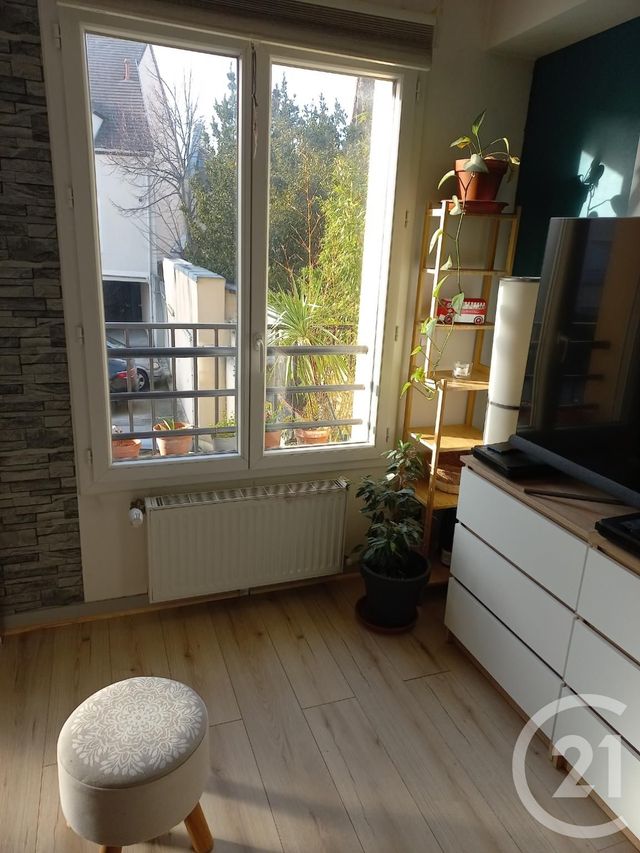 Appartement F2 &agrave; louer - 2 pi&egrave;ces - 41,83 m2 - Chilly Mazarin - 91 - ILE-DE-FRANCE