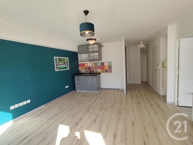 Appartement F2 &agrave; louer - 2 pi&egrave;ces - 41,83 m2 - Chilly Mazarin - 91 - ILE-DE-FRANCE
