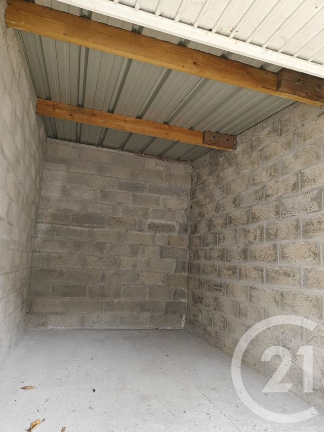 Parking &agrave; vendre - 12 m2 - Chilly Mazarin - 91 - ILE-DE-FRANCE