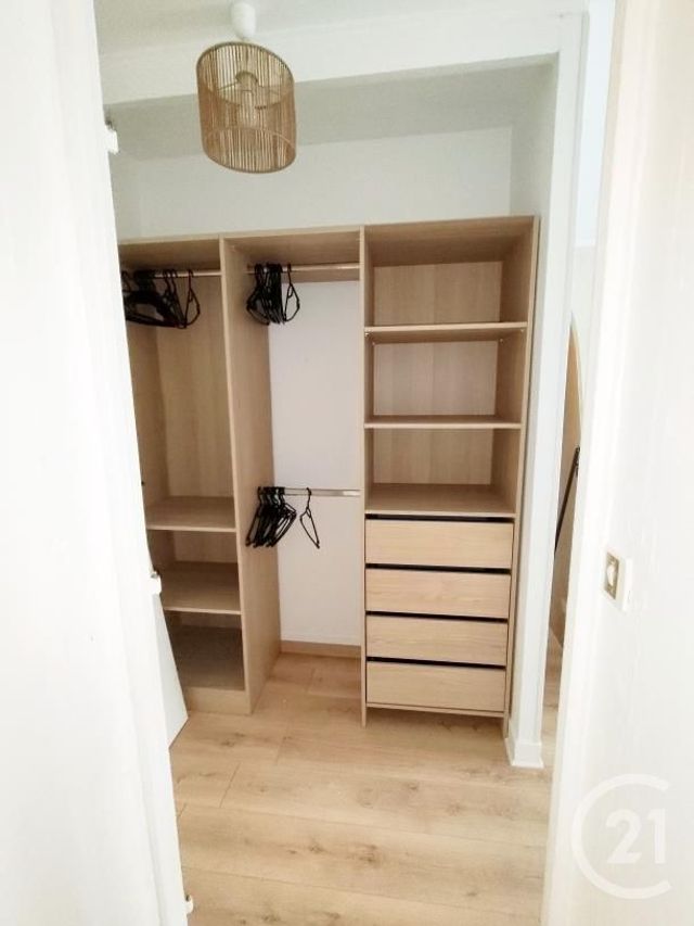 Appartement F2 &agrave; louer - 2 pi&egrave;ces - 52,91 m2 - Chilly Mazarin - 91 - ILE-DE-FRANCE