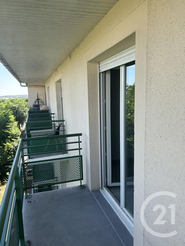 Appartement F2 &agrave; louer - 2 pi&egrave;ces - 46,54 m2 - Chilly Mazarin - 91 - ILE-DE-FRANCE