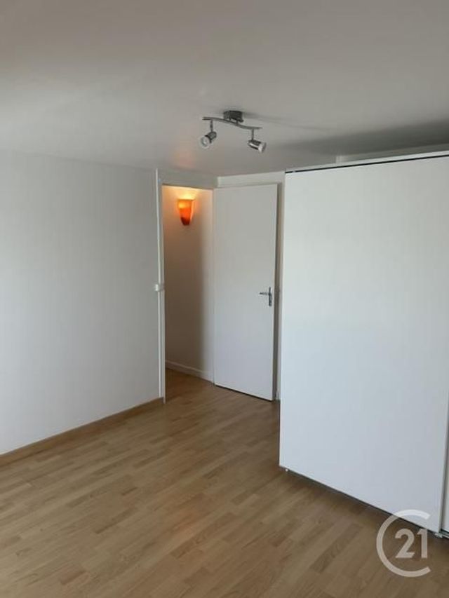 Appartement F2 &agrave; louer - 2 pi&egrave;ces - 46,54 m2 - Chilly Mazarin - 91 - ILE-DE-FRANCE