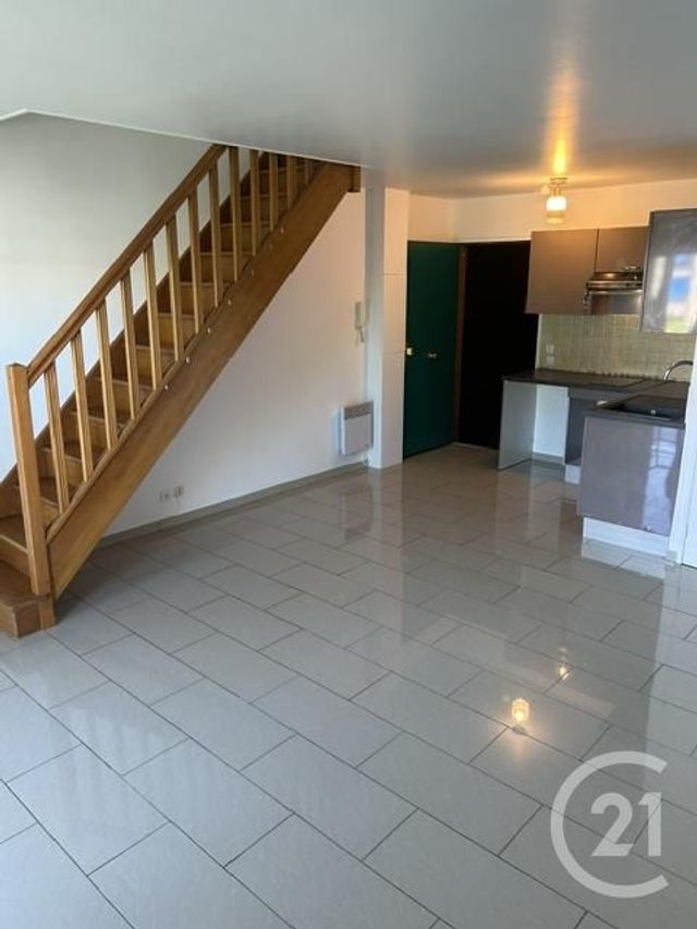 Appartement F2 &agrave; louer - 2 pi&egrave;ces - 46,54 m2 - Chilly Mazarin - 91 - ILE-DE-FRANCE