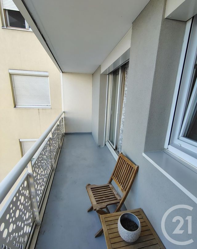 Appartement F3 &agrave; louer - 3 pi&egrave;ces - 63,47 m2 - Chilly Mazarin - 91 - ILE-DE-FRANCE