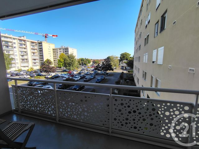 Appartement F3 &agrave; louer - 3 pi&egrave;ces - 63,47 m2 - Chilly Mazarin - 91 - ILE-DE-FRANCE
