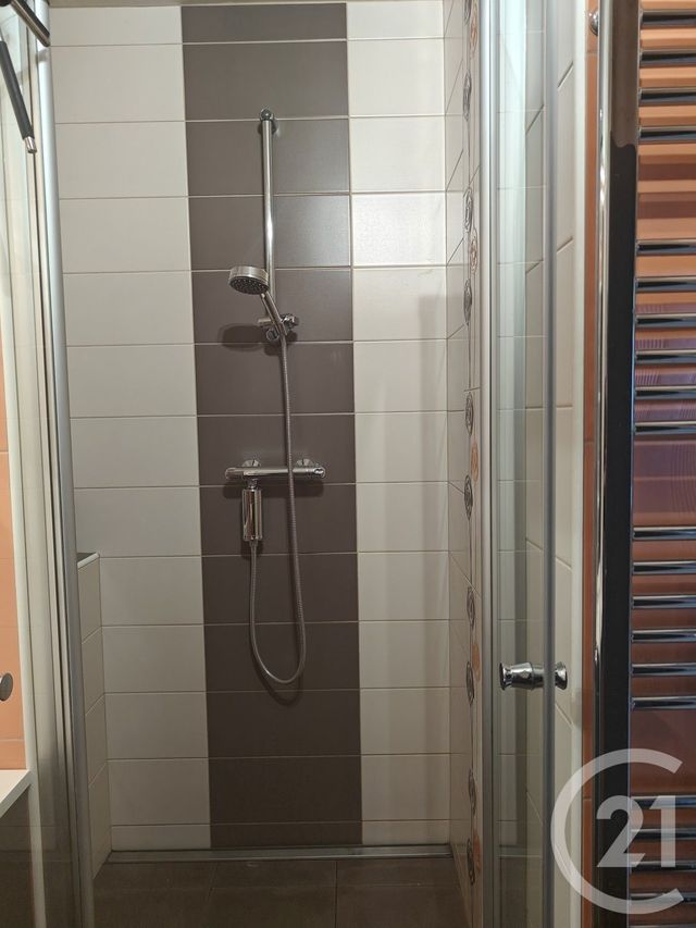 Appartement F5 &agrave; vendre - 5 pi&egrave;ces - 93,06 m2 - Chilly Mazarin - 91 - ILE-DE-FRANCE