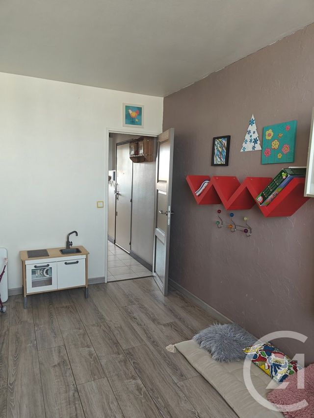 Appartement F5 &agrave; vendre - 5 pi&egrave;ces - 93,06 m2 - Chilly Mazarin - 91 - ILE-DE-FRANCE