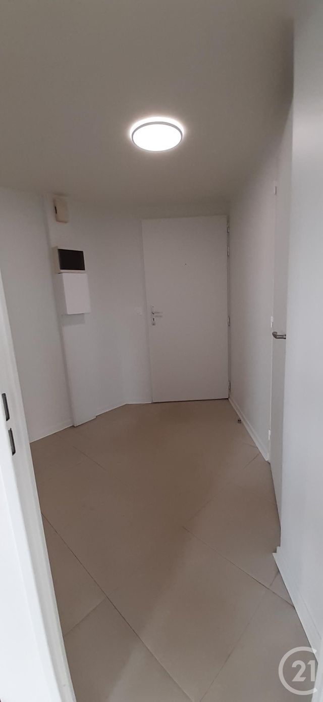 Appartement F1 &agrave; louer - 1 pi&egrave;ce - 35,28 m2 - Longjumeau - 91 - ILE-DE-FRANCE