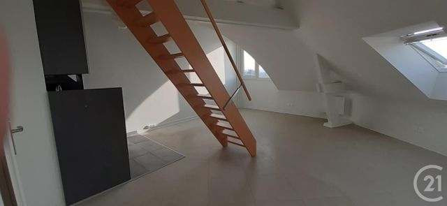 Appartement F1 &agrave; louer - 1 pi&egrave;ce - 35,28 m2 - Longjumeau - 91 - ILE-DE-FRANCE