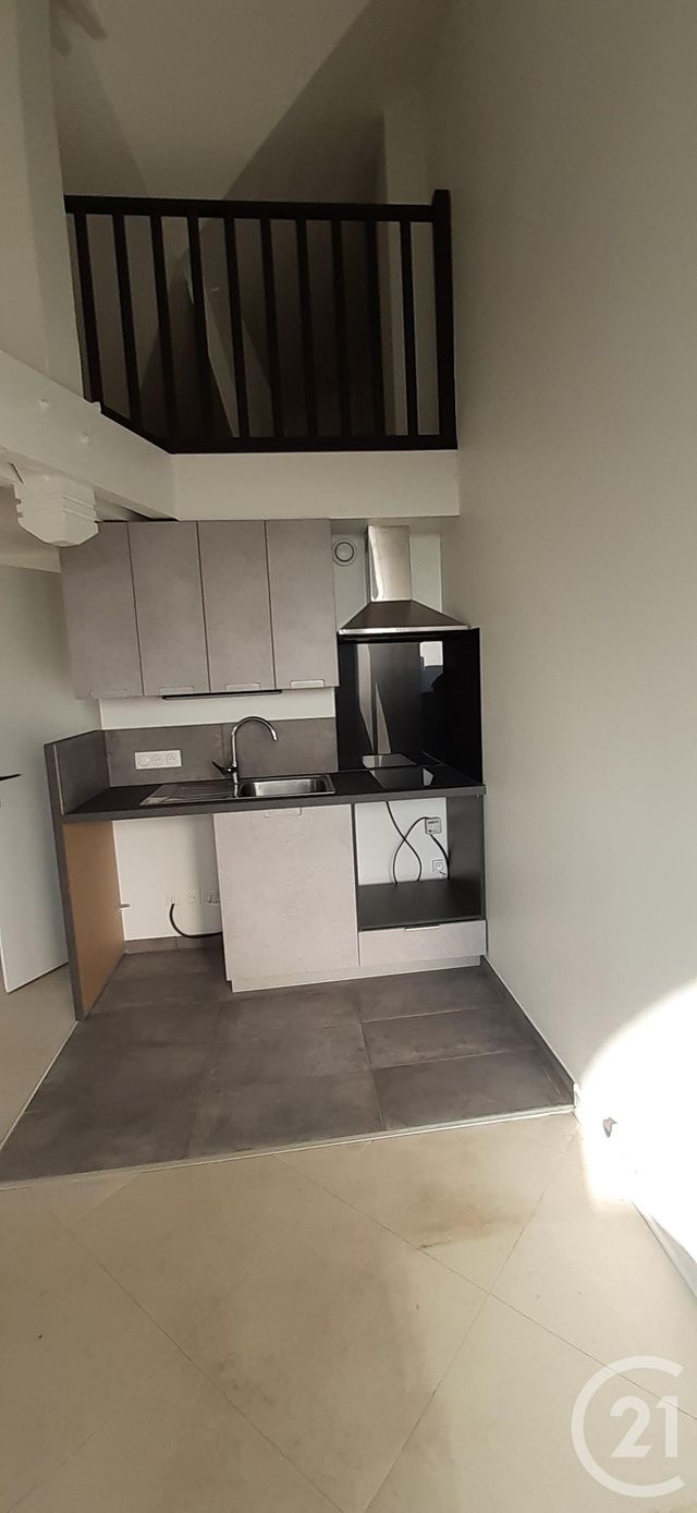 Appartement F1 &agrave; louer - 1 pi&egrave;ce - 35,28 m2 - Longjumeau - 91 - ILE-DE-FRANCE