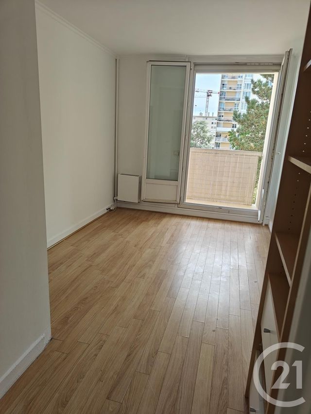 Appartement F4 &agrave; louer - 4 pi&egrave;ces - 80 m2 - Chilly Mazarin - 91 - ILE-DE-FRANCE