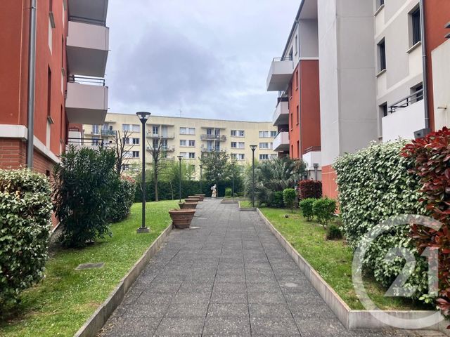 Appartement F3 &agrave; louer - 3 pi&egrave;ces - 64,39 m2 - Toulouse - 31 - MIDI-PYRENEES