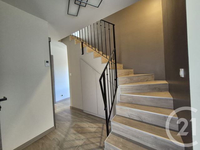 Maison à vendre - 7 pièces - 176 m2 - St Bernard - 01 - RHONE-ALPES