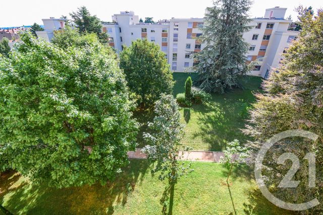 Appartement F5 à vendre - 4 pièces - 79 m2 - Villefranche Sur Saone - 69 - RHONE-ALPES