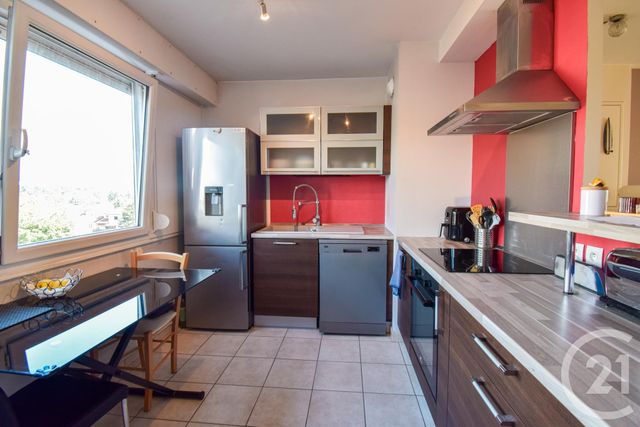 Appartement F5 à vendre - 4 pièces - 79 m2 - Villefranche Sur Saone - 69 - RHONE-ALPES