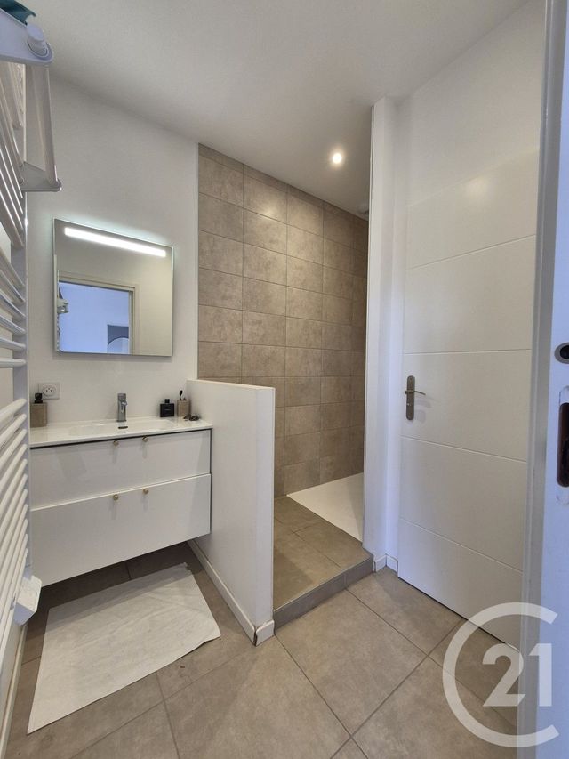 Appartement T3 &agrave; vendre - 3 pi&egrave;ces - 74,43 m2 - Frans - 01 - RHONE-ALPES