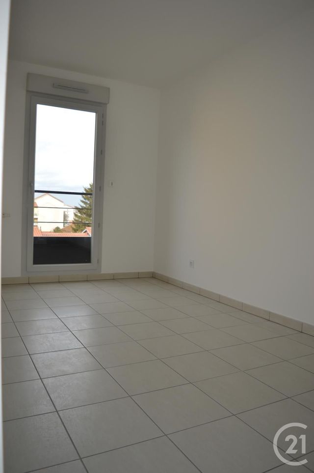 Appartement F3 &agrave; louer - 3 pi&egrave;ces - 64,34 m2 - Villefranche Sur Saone - 69 - RHONE-ALPES
