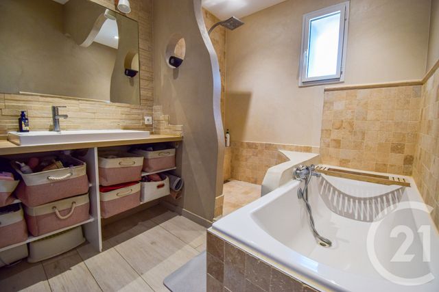 Maison &agrave; vendre - 5 pi&egrave;ces - 175 m2 - Salles Arbuissonnas Beaujolais - 69 - RHONE-ALPES