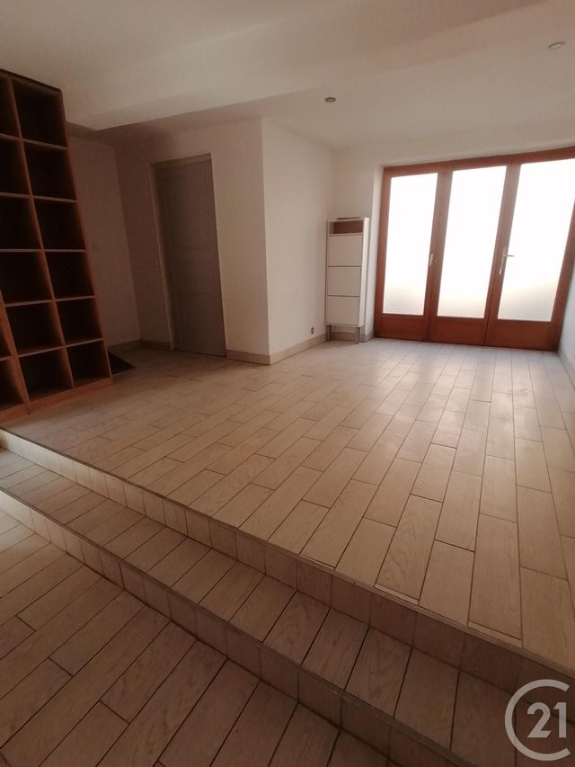 Maison à louer - 6 pièces - 183,24 m2 - Cogny - 69 - RHONE-ALPES
